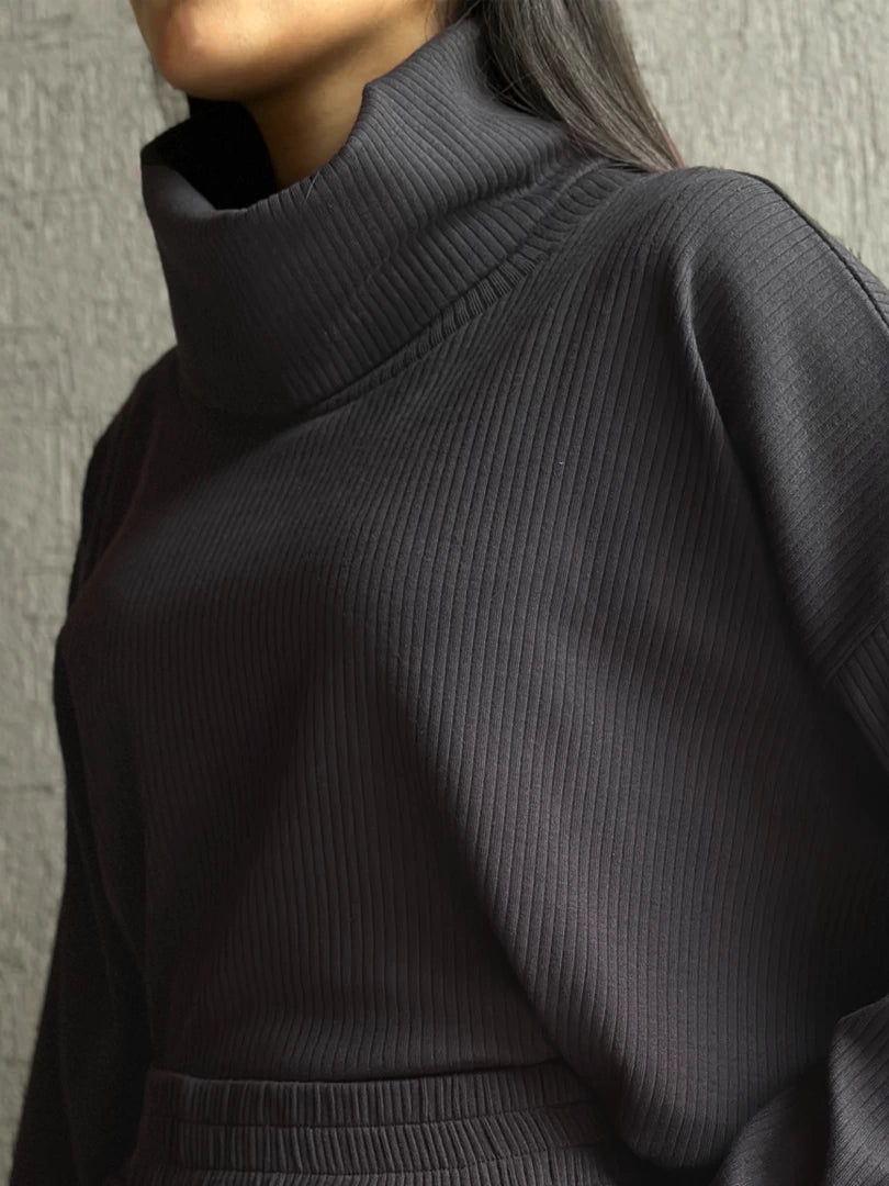 Yula High Neck (Winter) - Smoky Black