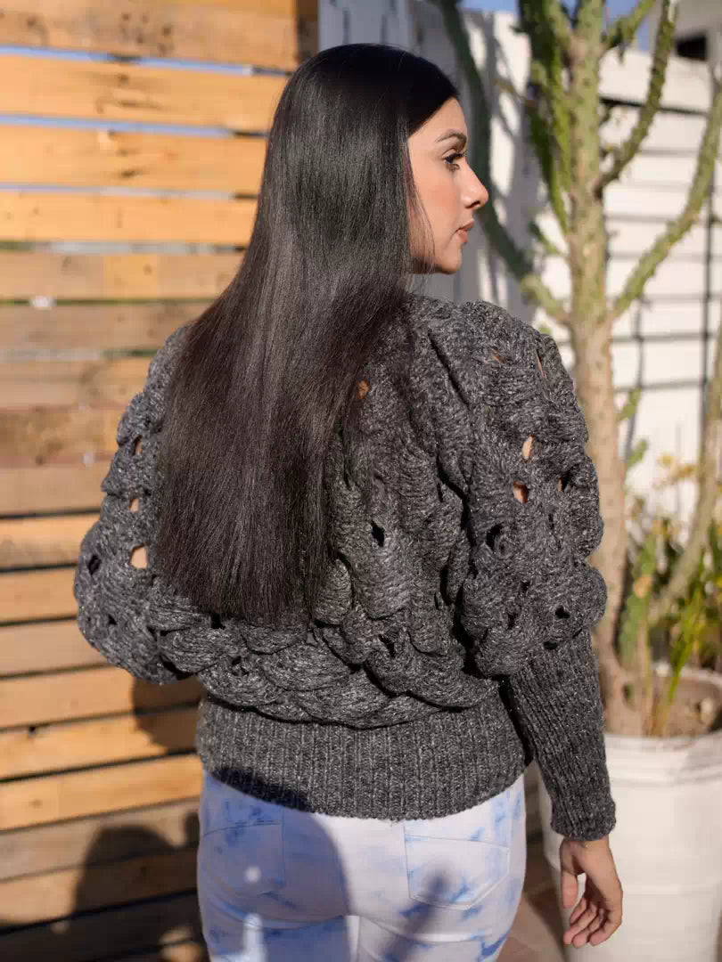giselle-chunky-sweater-sparkling-gray-back-closeup